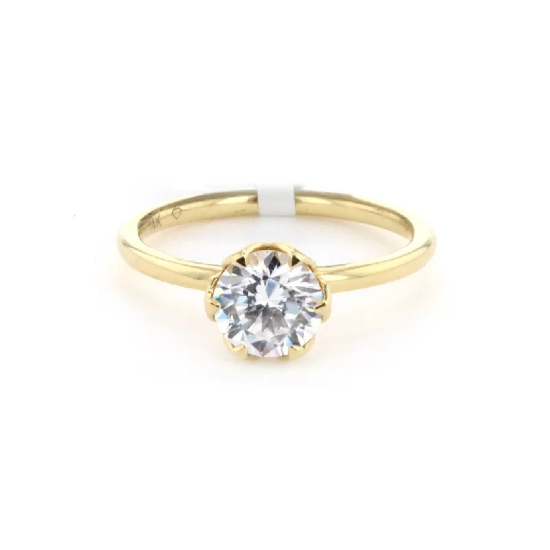 Solitaire Engagement Ring