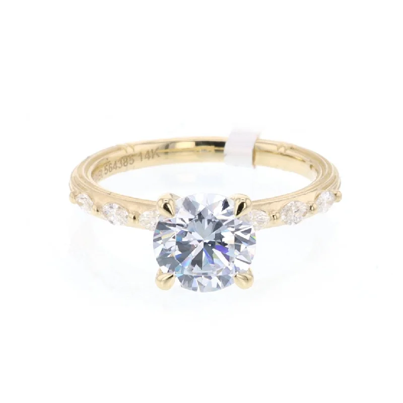 0.15 ctw Diamond Solitaire Engagement Ring