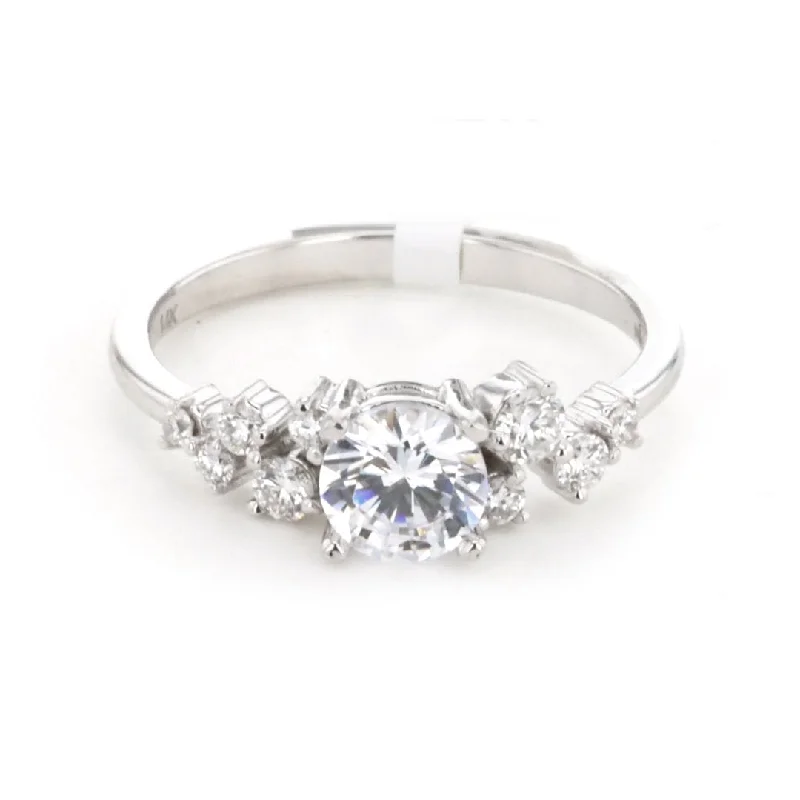 0.25 ctw Diamond Solitaire Engagement Ring