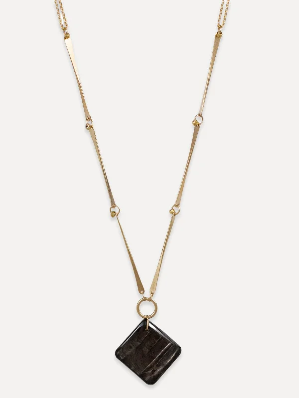 Vida Necklace