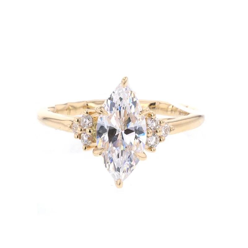 0.17 ctw Diamond Solitaire Engagement Ring