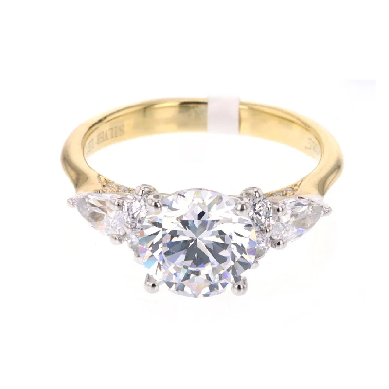 0.66 ctw Diamond Solitaire Engagement Ring